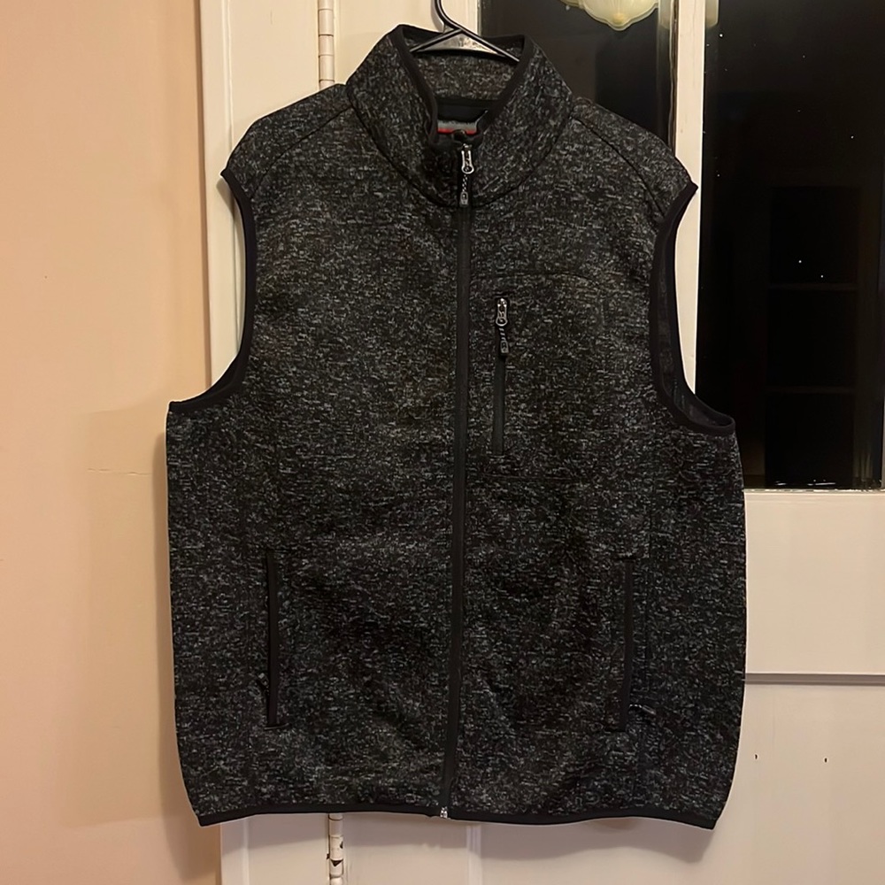 Men’s XL Free Country Vest